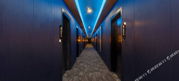 粤塔X电竞酒店(广州番禺厦滘地铁站店)图片