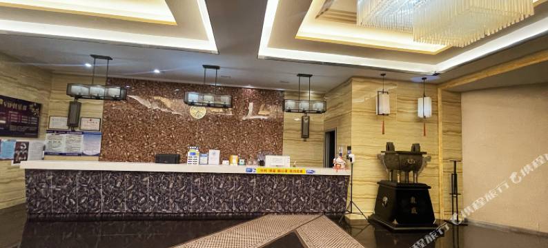 桦南鸿鼎自主宾馆图片