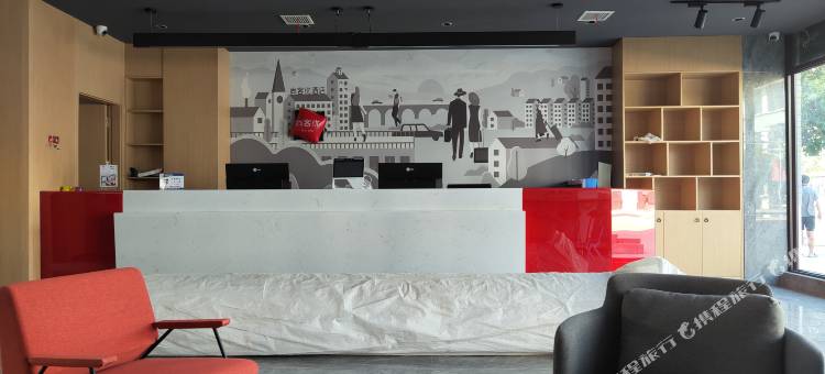 尚客优酒店(新乡辉县八里沟游客中心店)图片