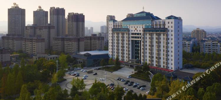 君逸大酒店(秀山火车站店)图片