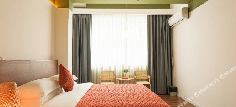 曼陀伦酒店(江门新会金沙购物广场店)图片