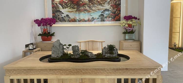 前山里花园酒店(珠海明珠站店)图片