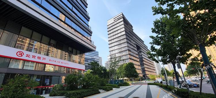 青悦假日轻奢公寓(李沧万达广场李村地铁站店)图片
