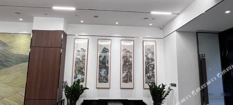 良栖酒店(贺州市政广场缤纷环球城店)图片