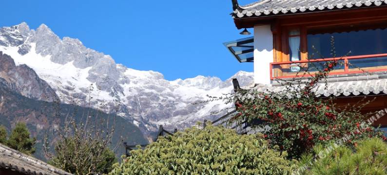 山水谈·日照金山｜纳西古院美宿(玉湖村店)图片