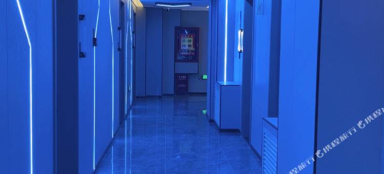 汇玩电竞君兰酒店图片