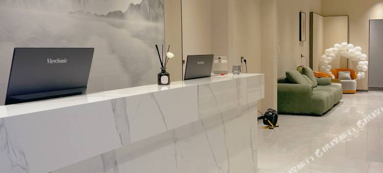 新乐悦庭电影智慧酒店图片