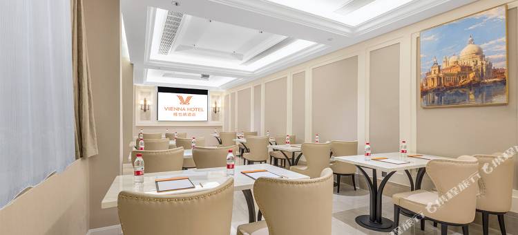 维也纳酒店(六盘水高铁站店)图片