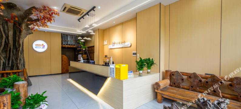 彩虹酒店(秀英区省人民医院店)图片