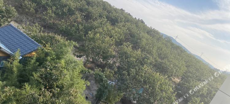 竹泉山杠子树上餐馆民宿图片