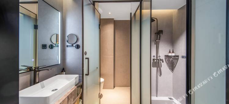 艺龙瑞云酒店(黄山风景区南大门寨西换乘中心店)图片