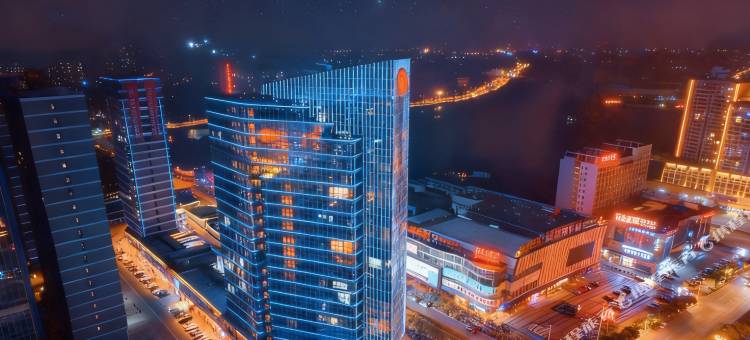 四会·希影丨LightLuxuryTeaArtCinema设计酒店(天光墟玉博城店)图片