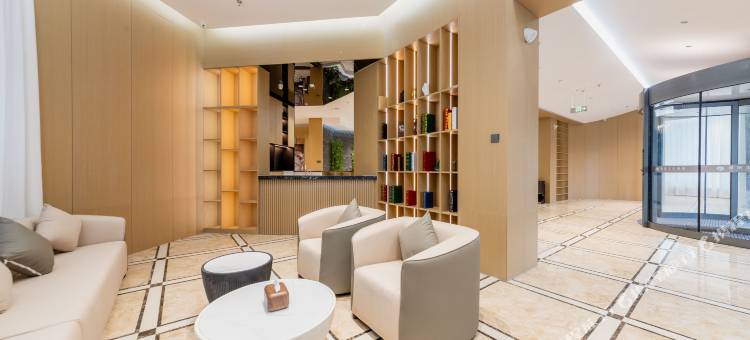 聚鹏美居酒店(市中心医院店)图片