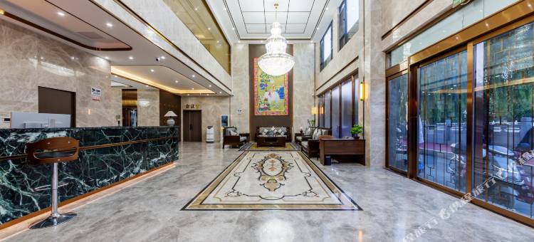 拉萨达隆仓酒店(布达拉宫太阳岛店)图片