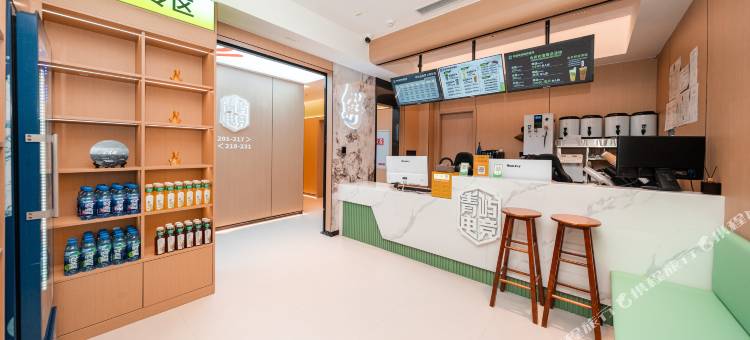 青屿胶囊电竞酒店(万州万达广场高笋塘广场店)图片