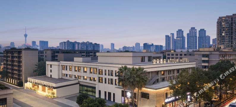 成都万象城双桥路地铁站亚朵酒店图片