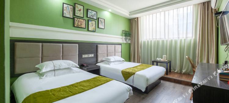 印象假日酒店(焦作火车站高铁站店)图片