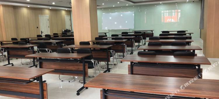 宜必思酒店(沈阳中街故宫店)图片