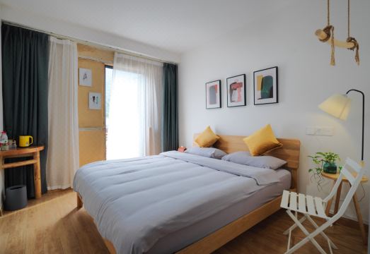 Xiaoyin Fanghua GuesthouseHotel Overview