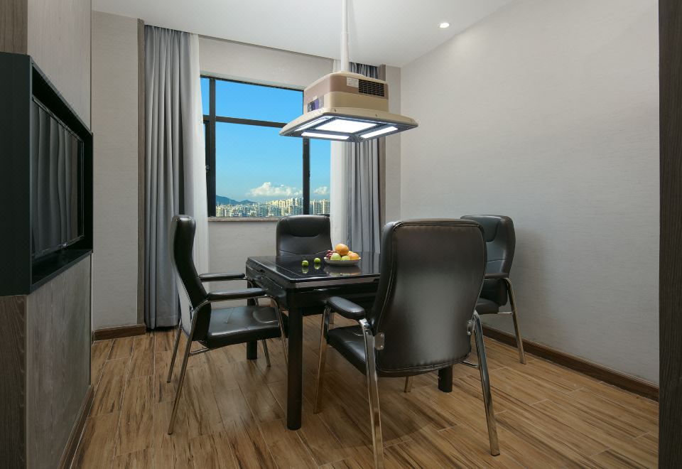 Xiatu Garden Hotel (Yuanzhou Bus Terminal Branch) Hotel Overview