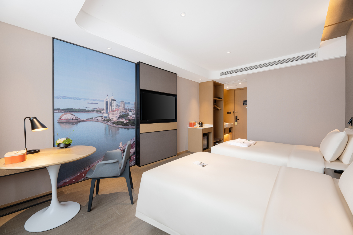 Atour Hotel Qingdao Jiaodong International Airport Over view