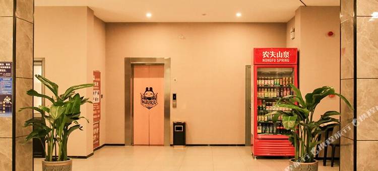 IU酒店(嘉祥兖兰路火车站店)图片