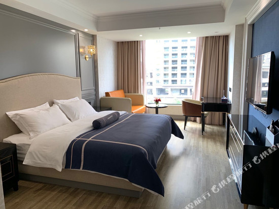 兰逸酒店(黔南贵定锦江桥店)