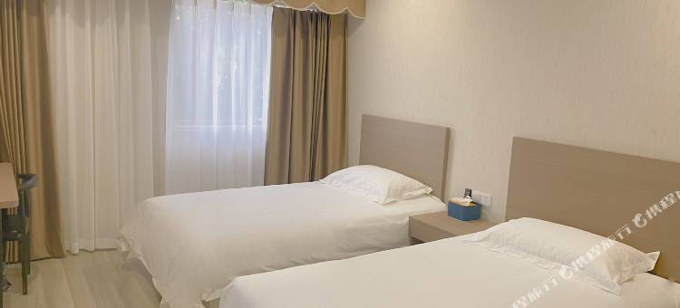 逸柠酒店式公寓(宁波天一广场鼓楼店)图片