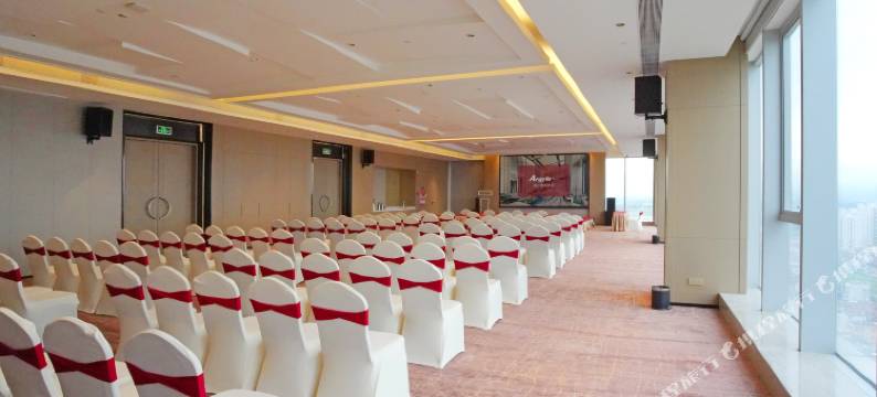 雅阁酒店(阳江高铁站国际金融中心店)图片