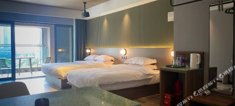 朋克芭蕾酒店(常州环球恐龙城店)图片