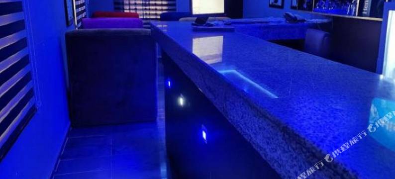 The 401 Hotel and Suites图片