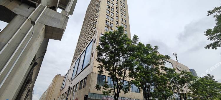 宿不同设计师酒店(咸宁万达广场店)图片