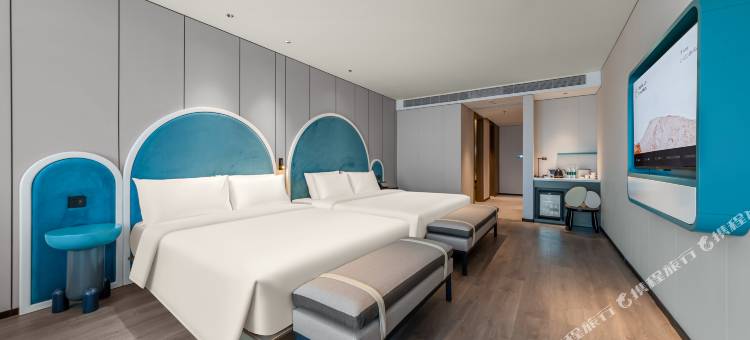 常熟云裳小镇昆承湖亚朵酒店图片