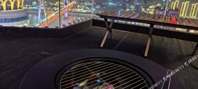 重庆云憩江景露台酒店(解放碑洪崖洞店)图片