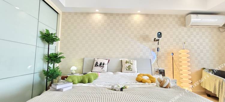 绿舟影音公寓(海宁浙大国际校区地铁站店)图片