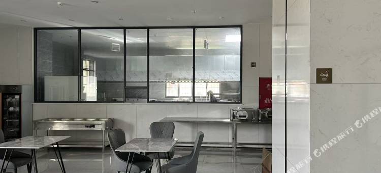 潮漫酒店(尼木县政府店)图片