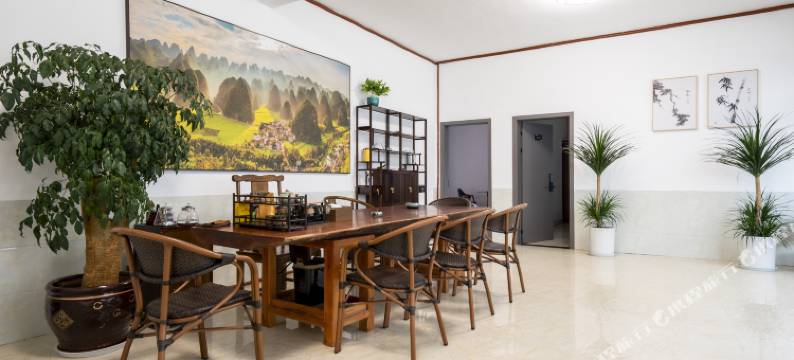 星光之旅民宿(兴义万峰林店)图片