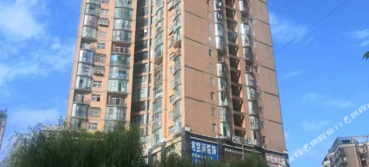 六盘水留客民宿(万达广场店)图片