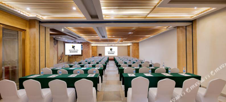 丽呈铂锐酒店(广州市桥地铁站钻汇广场店)图片