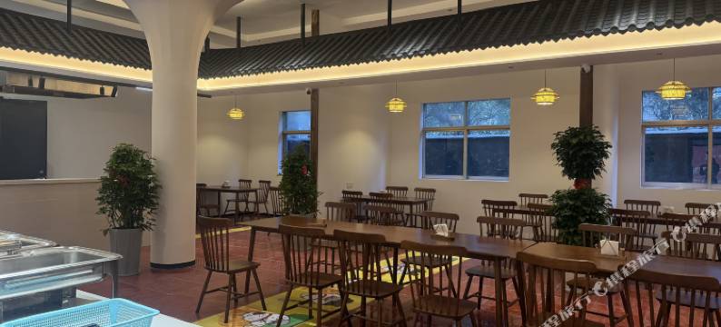 艺龙安云酒店(旌德高铁站店)图片