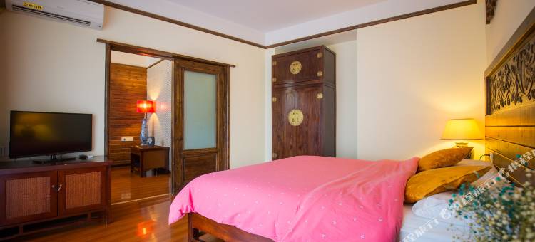 八戒人文客栈(张家界大庸府城店)图片