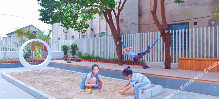 上海云卷花舍民宿图片