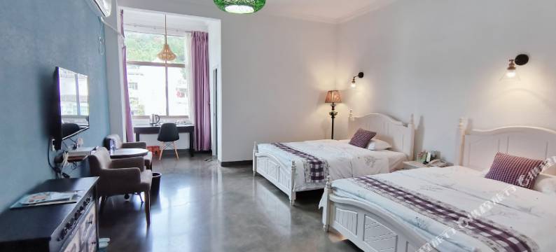 丹霞山智美·格物图书馆客栈图片