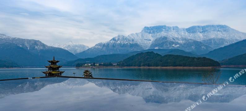 桌山·山揽湖光·隐奢酒店(雅女湖店)图片