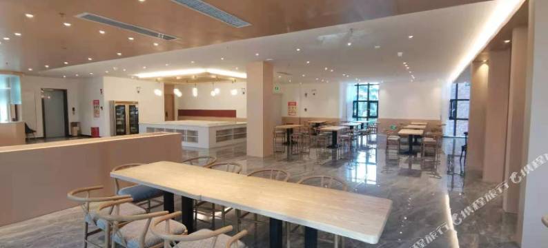 兴义三叠纪博物馆酒店(万峰林景区店)图片