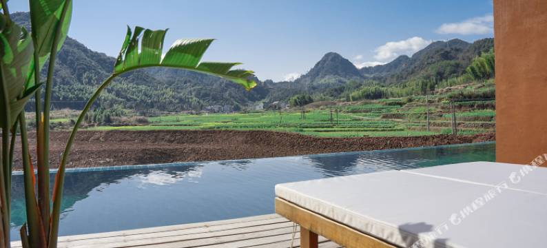 千岛玄山·岦外图片