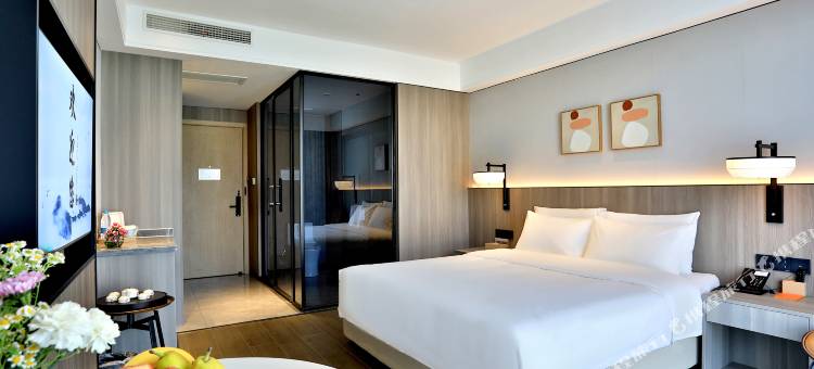 曼居酒店(临安万华广场店)图片