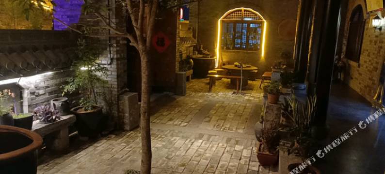 伊川桃园民宿图片