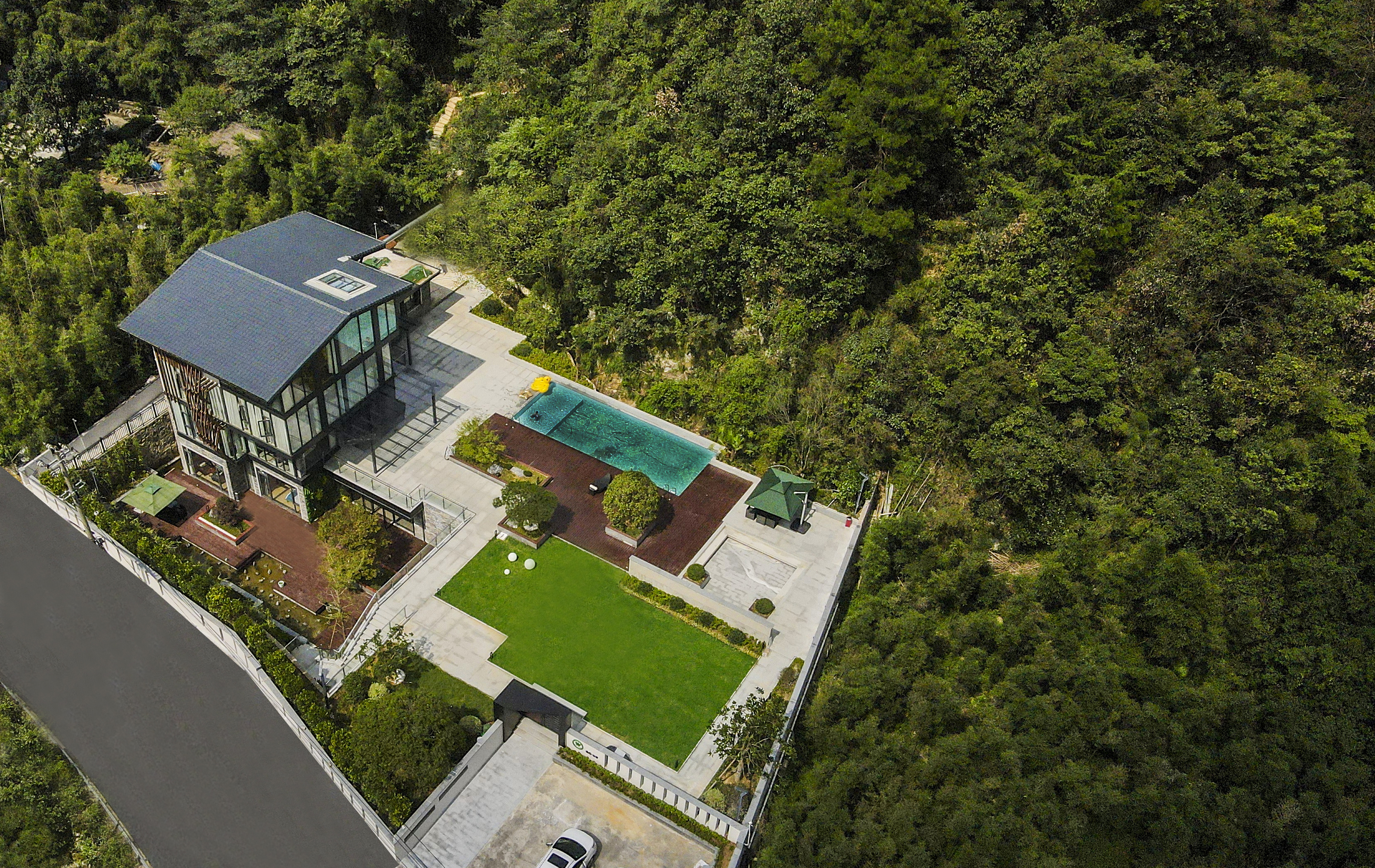 We•Valley Over view