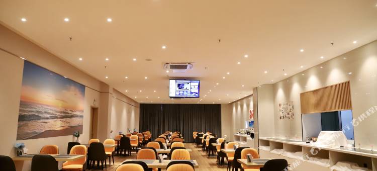 AUSOTEL·雅阁澳斯特酒店(钦州长融世贸广场店)图片